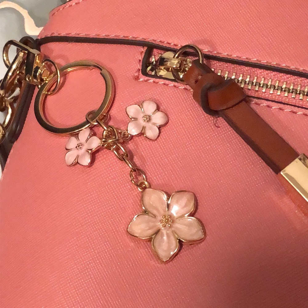 Anne Klein Sawyer Crossbody Coral NWT with free bag charm - Picture 5 of 8